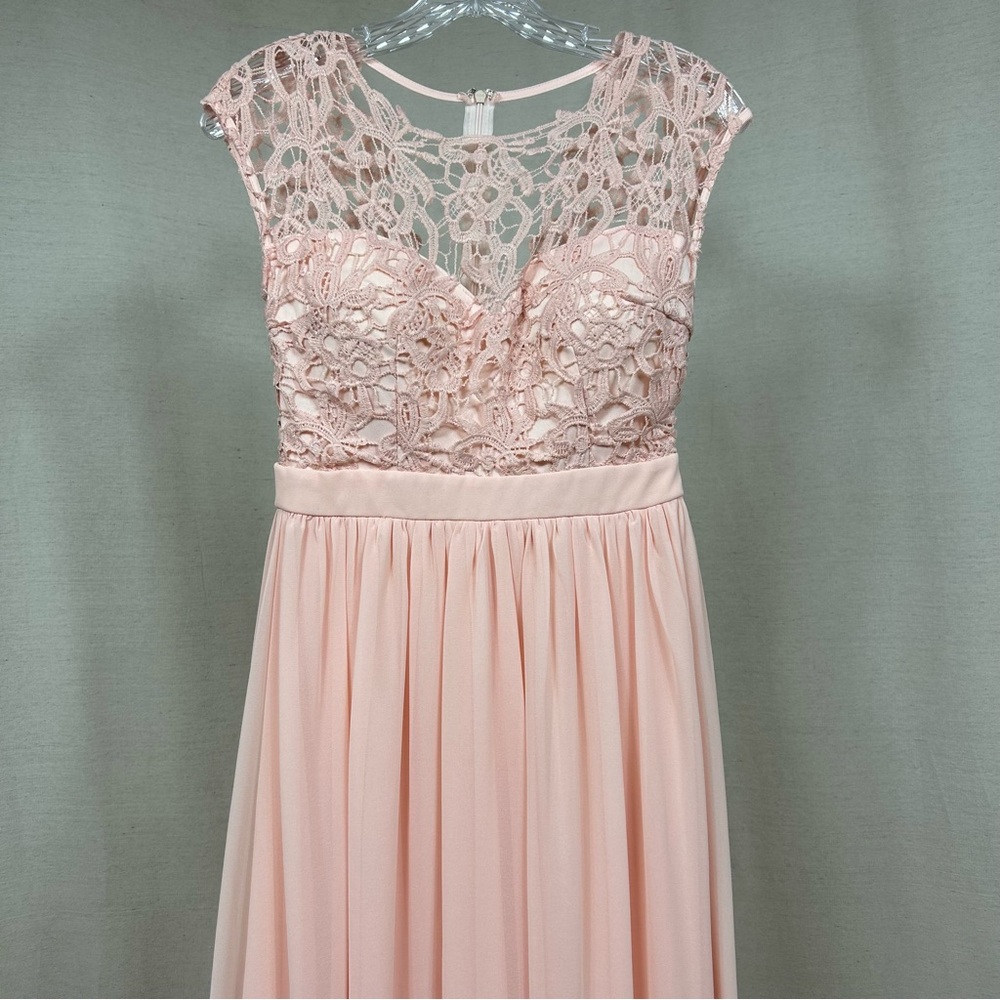 Pink Sweetheart Gown with Cap Sleeves for Prom - Picture 2 of 6
